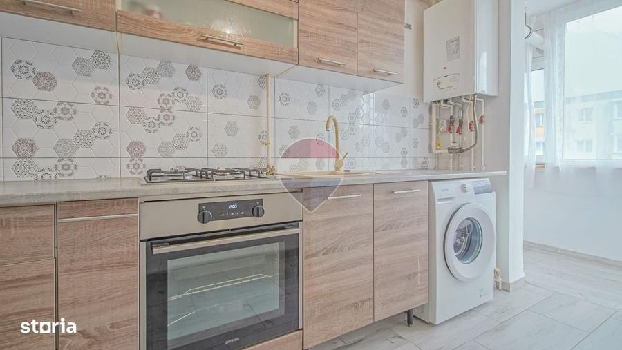 Apartament cu 2 camere decomandat în Electroprecizia