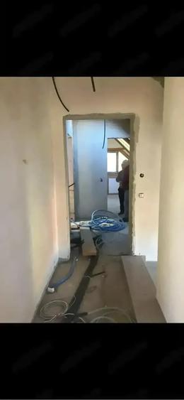 Apartament cu 2 camere decomandat în Poiana