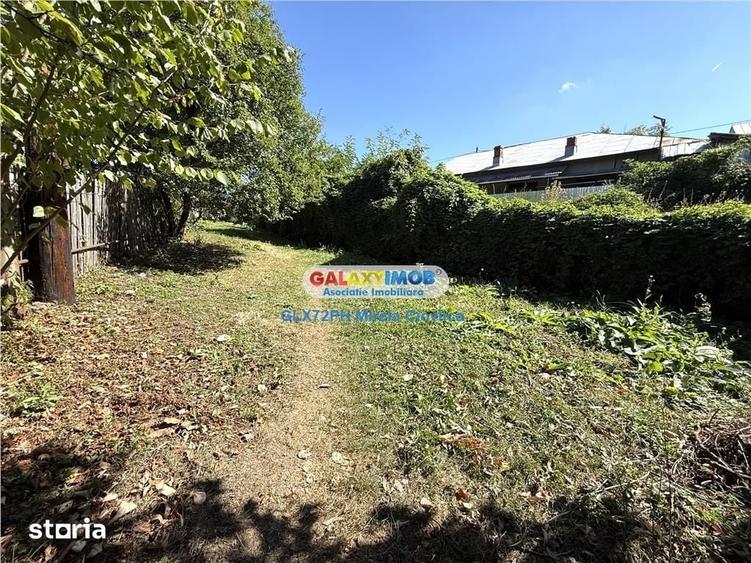 Casă cu 3 camere cu Teren 1200 Mp în Central