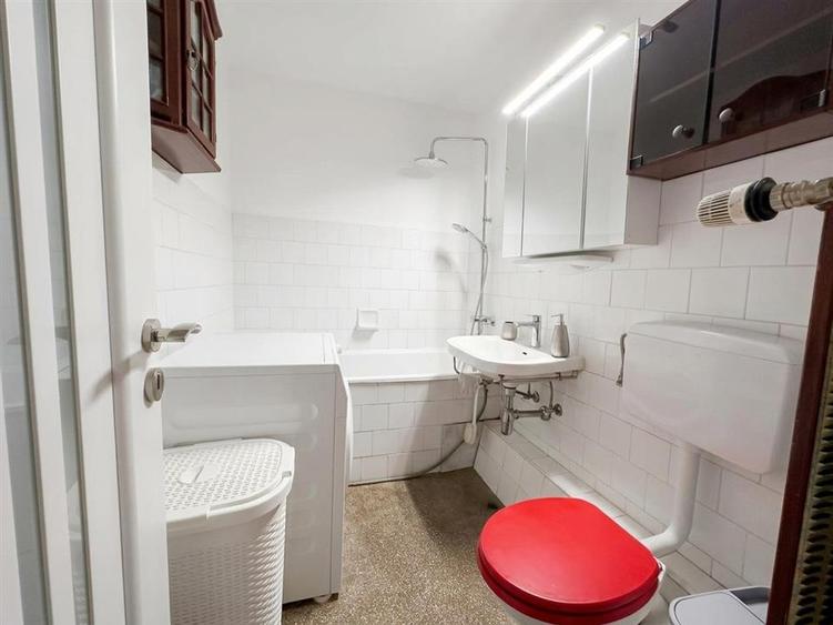 Apartament cu 2 camere decomandat în Decebal