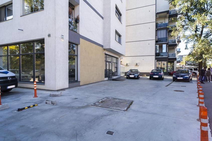 Spațiu comercial, de 280 mp, în Militari