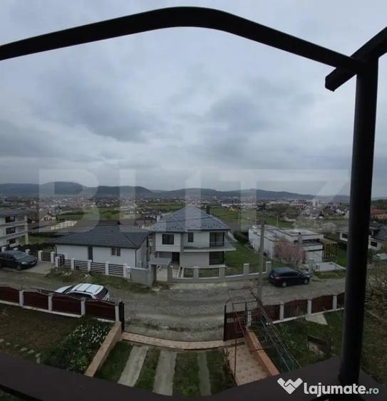 Casă cu 4 camere cu Teren 530 Mp în Central
