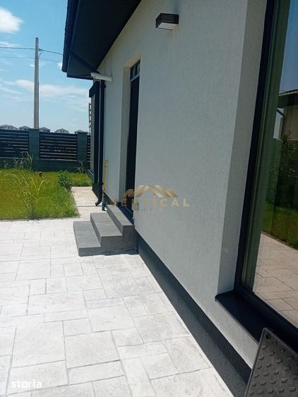 Casă cu 3 camere cu Teren 270 Mp în Vidra