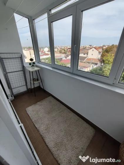Apartament cu 2 camere semidecomandat în Tomis II