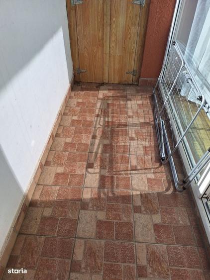 Apartament cu 3 camere în Florești