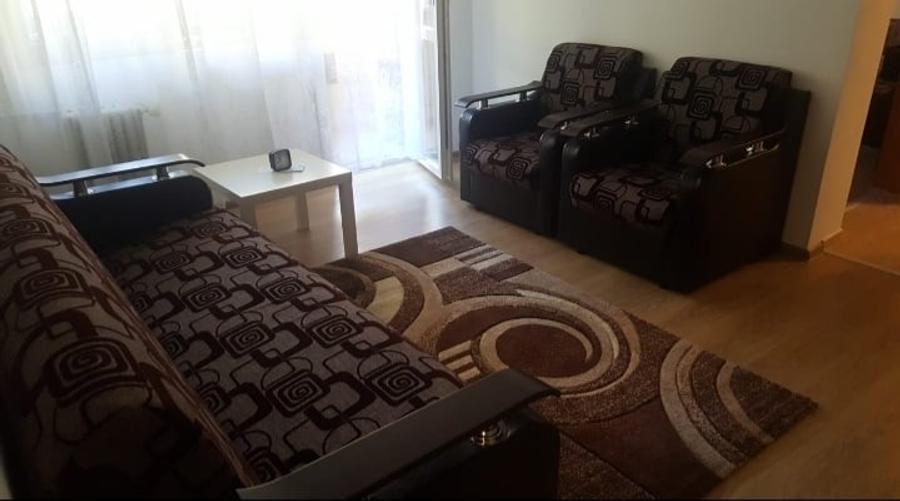 Apartament cu 2 camere semidecomandat în Crângași