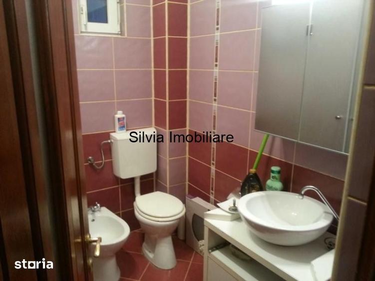 Apartament cu 2 camere decomandat în Vatra Luminoasă