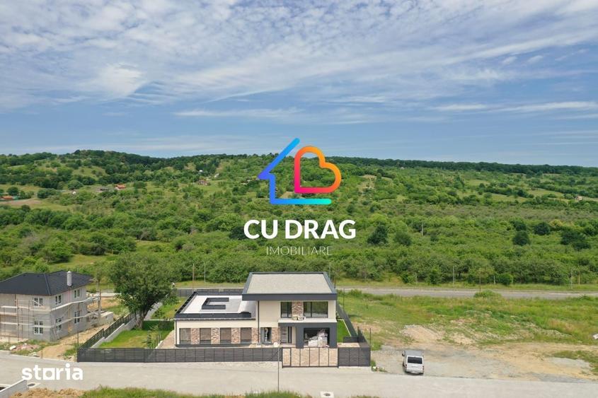 Casă cu 5 camere cu Teren 1190 Mp în Cisnădie