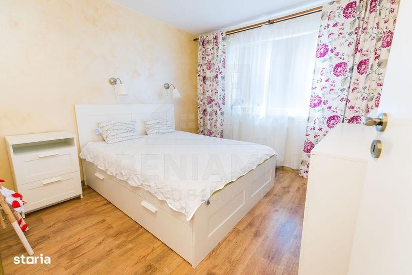 Apartament cu 3 camere în Craiovița Nouă