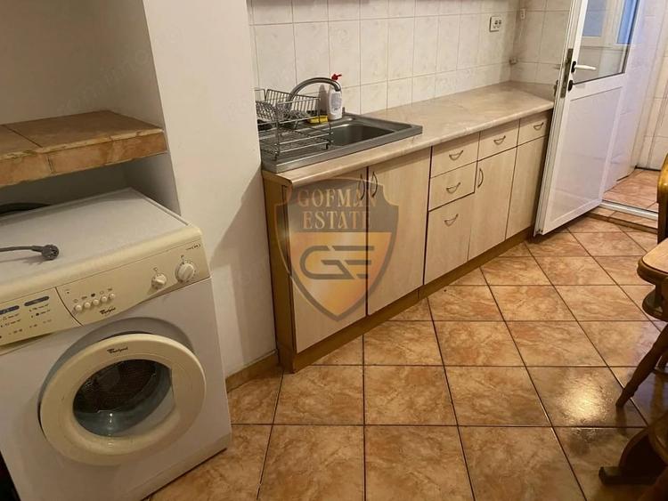Apartament cu 3 camere decomandat în Stadion
