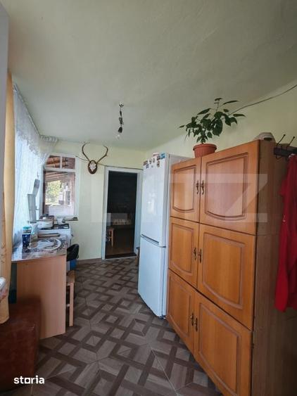 Casă cu 3 camere cu Teren 1824 Mp în Moldovenești