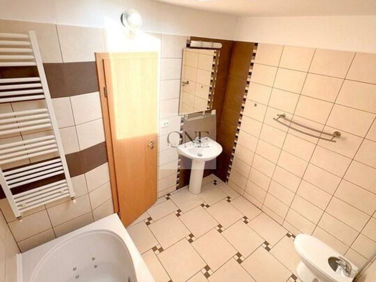 Casă individuală cu 4 camere cu Teren 400 Mp în Bunloc
