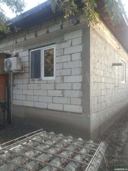 Casă cu 4 camere cu Teren 2000 Mp în Dor Mărunt