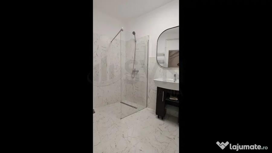 Apartament cu 2 camere decomandat în Dacia