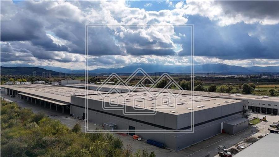 Spațiu industrial, de 6,659 mp, în Industrial Vest