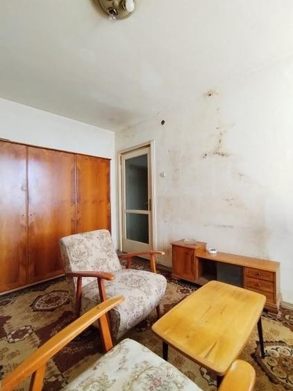 Garsonieră semidecomandată în Gara de Nord