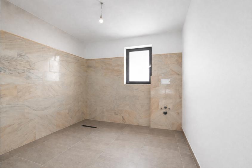 Casă individuală cu 4 camere cu Teren 900 Mp în Tărlungeni