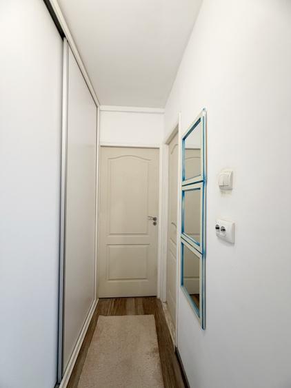 Apartament cu 2 camere semidecomandat, mobilat în Lipovei