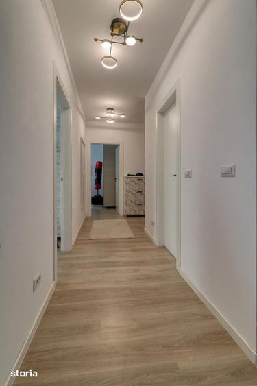 Apartament cu 3 camere decomandat în 13 Septembrie