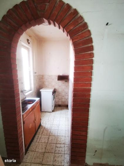 Casă cu 2 camere în Central