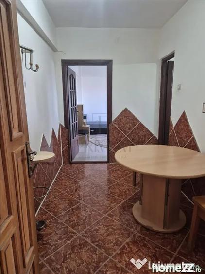 SOARELUI - APARTAMENT 1 CAMERA - mobilat, utilat, decomandat - 4
