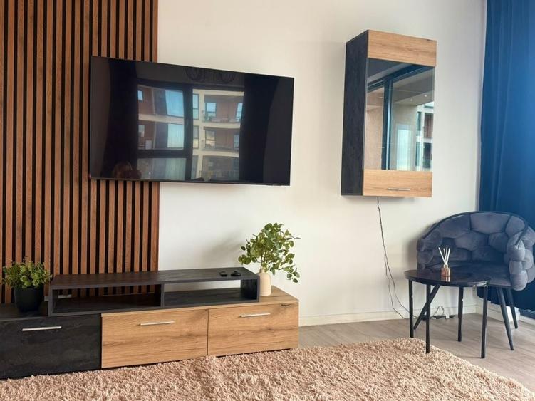 Apartament cu 2 camere decomandat în Central