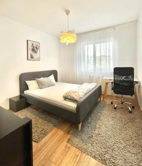 Apartament cu 3 camere decomandat în Central