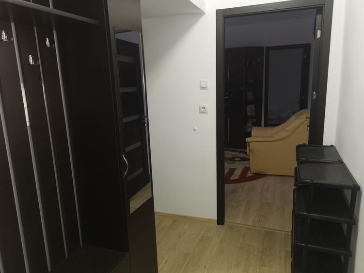 Apartament cu 2 camere semidecomandat în Exterior Vest