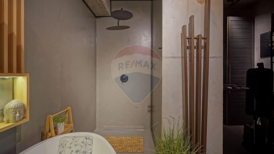 Apartament cu 2 camere semidecomandat, mobilat în Drumul Poienii