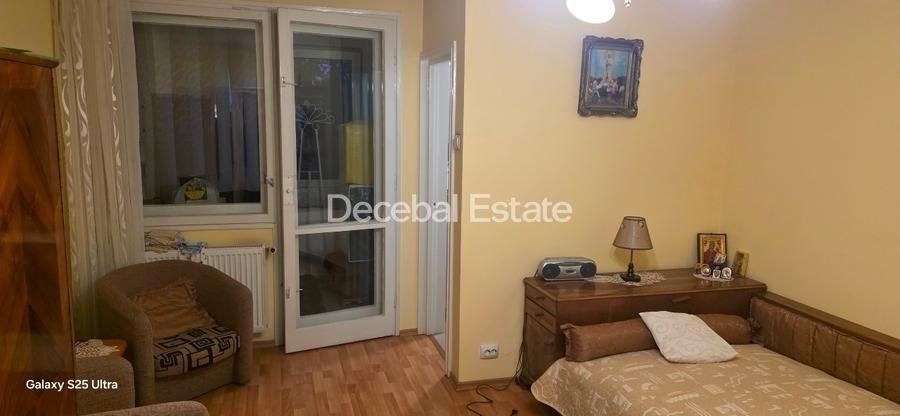 Garsonieră decomandată, mobilată în Dristor