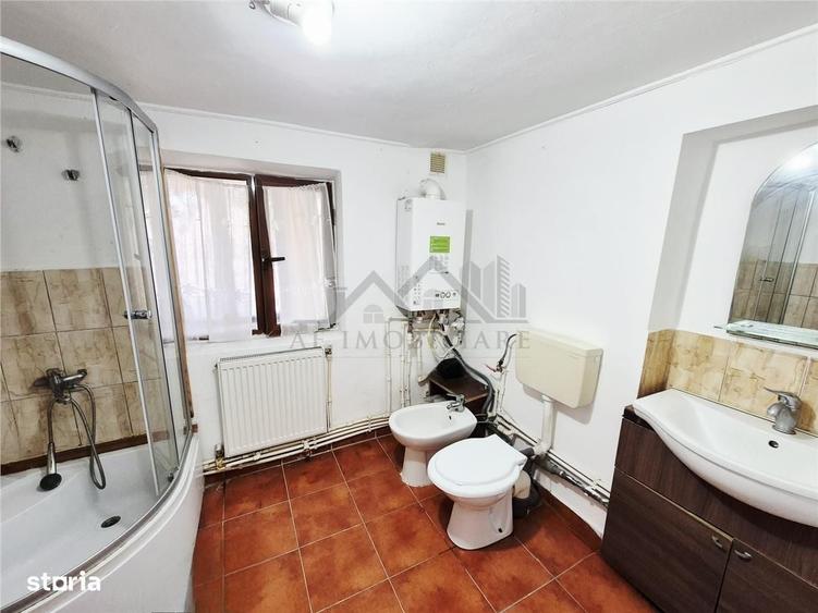 Casă cu 3 camere în Dancu
