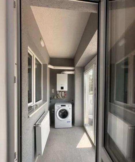 Apartament cu 2 camere semidecomandat, mobilat în Berceni