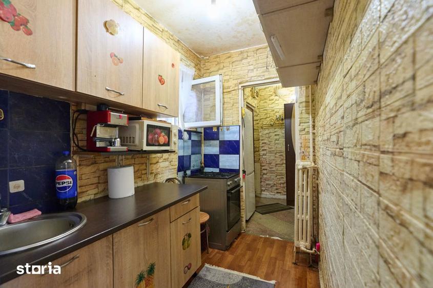 Apartament cu 2 camere semidecomandat în Războieni