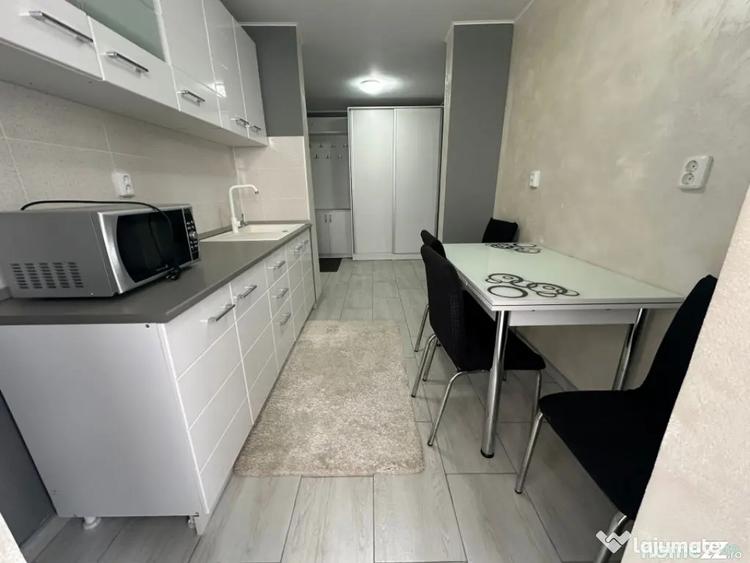Apartament cu 2 camere decomandat, mobilat în Dorobanți