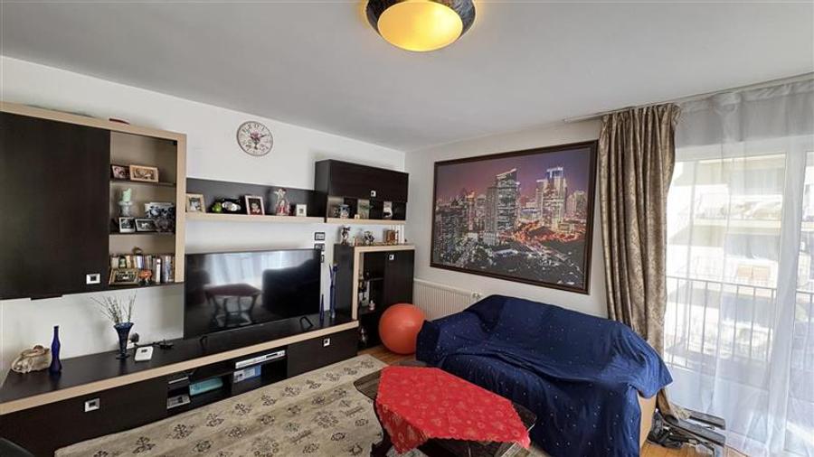 Apartament cu 2 camere circular, mobilat în Florești