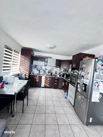 Casa 7 camere pentru 2 familii 243 mp utili, teren 1000 mp, Bragadiru - 12