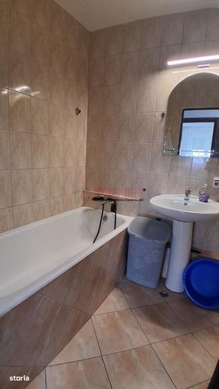 Apartament cu 2 camere decomandat în Rahova