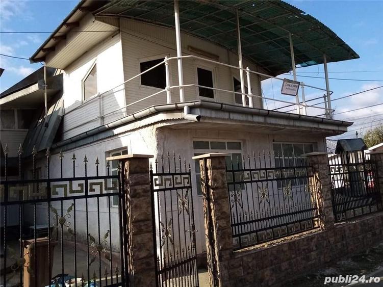 Casă cu 5 camere în Mărginenii de Jos