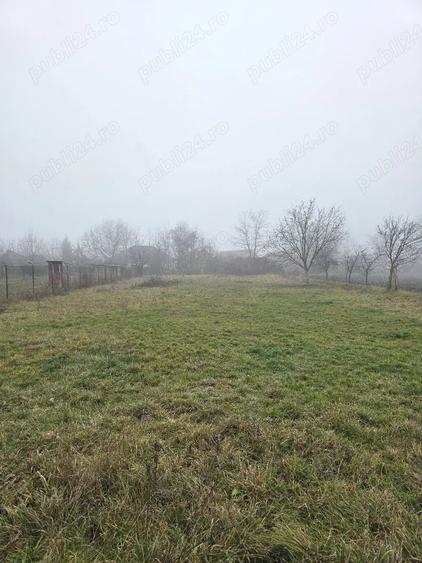 Casă cu Teren 2222 Mp în Dârlos