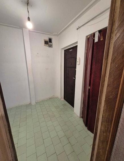 Apartament cu 2 camere semidecomandat în Alexandru cel Bun
