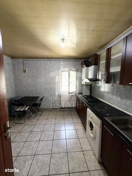 Apartament cu 4 camere decomandat în Colentina