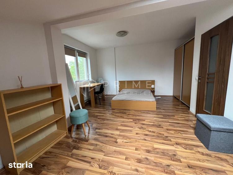 Apartament cu 4 camere, mobilat în Cornișa