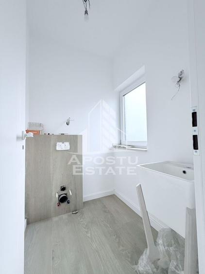 Duplex cu 4 camere cu Canalizare în Mehala