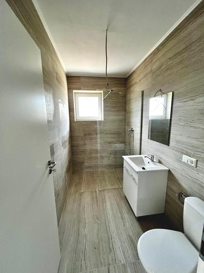 Duplex cu 4 camere cu Canalizare în Ampoi 3