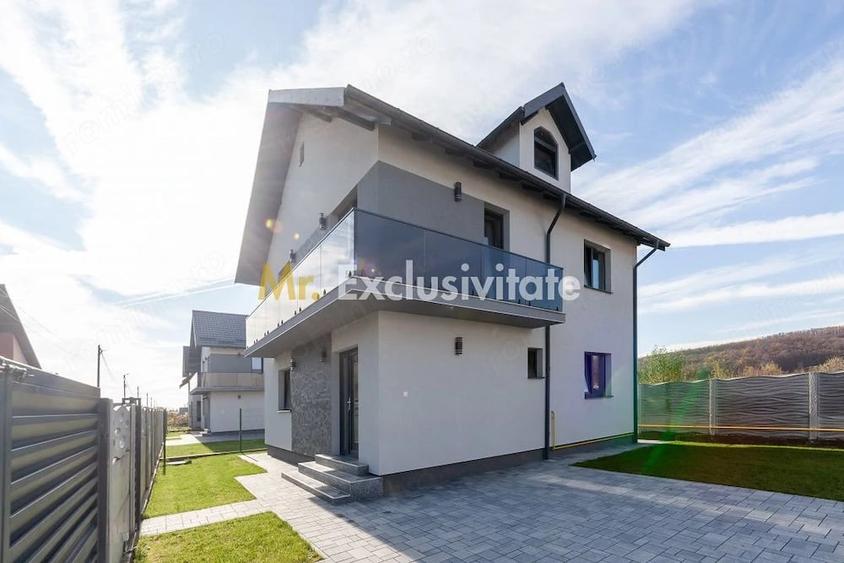 Casă cu Teren 330 Mp în Argeșelu