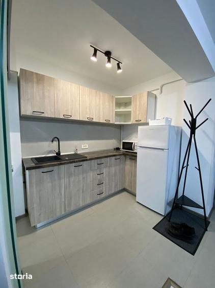 Apartament cu 2 camere decomandat, mobilat în 1 Mai