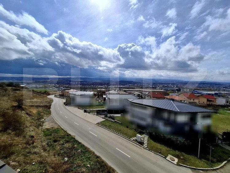 Casă cu 4 camere în Iris
