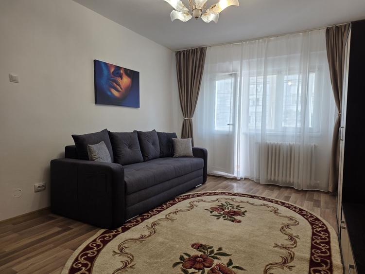 Apartament cu 2 camere decomandat în Alexandru cel Bun