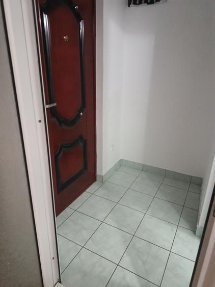 Garsonieră în Sârbi
