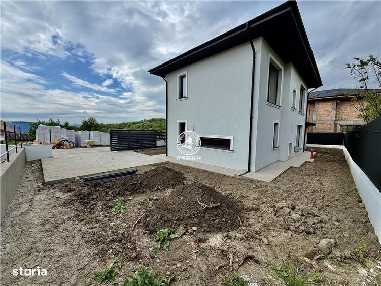 Casă cu 4 camere cu Teren 400 Mp în Miroslava